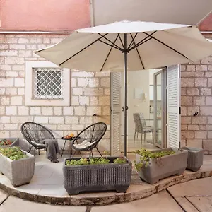 Luxury 4 Star In The Old Town Zadar